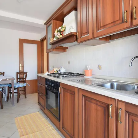 Lägenhet 3 Bedroom Lovely In Calatabiano