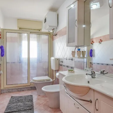 3 Bedroom Lovely In Calatabiano